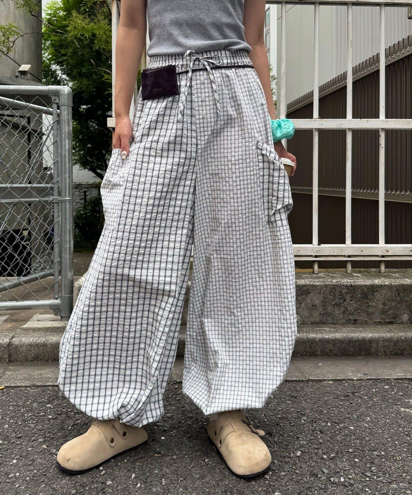 チェックバルーンイージーパンツ