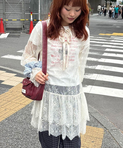 蕾絲連帽罩衫
