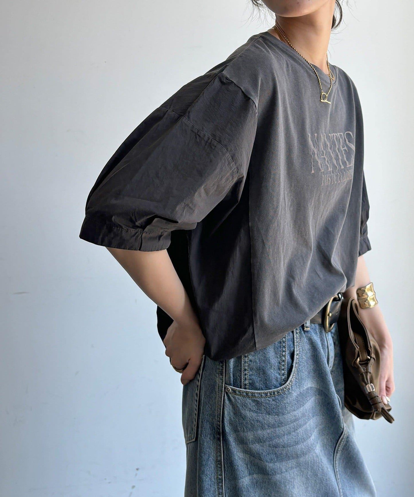 【WEB限定】異素材切替ワイドロゴTEE