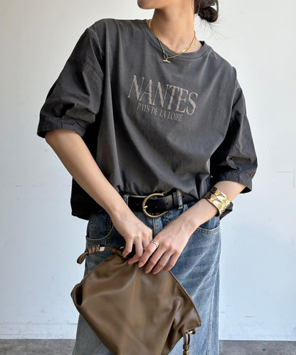 【WEB限定】異素材切替ワイドロゴTEE