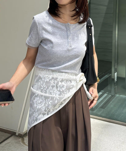 亨利領吊墜短款T恤