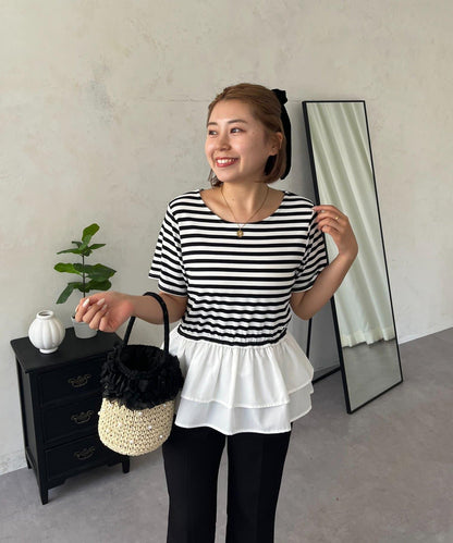 MOMO 荷葉邊拼接下襬收腰T恤