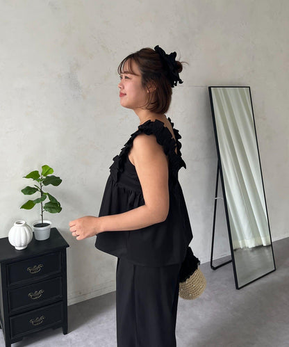 SAPO 荷葉邊抹胸X打褶長褲套裝