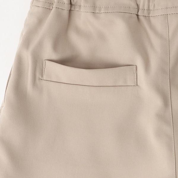 【人気商品再入荷】【直営店で取り扱い無し】チェーンベルト付きショートパンツ