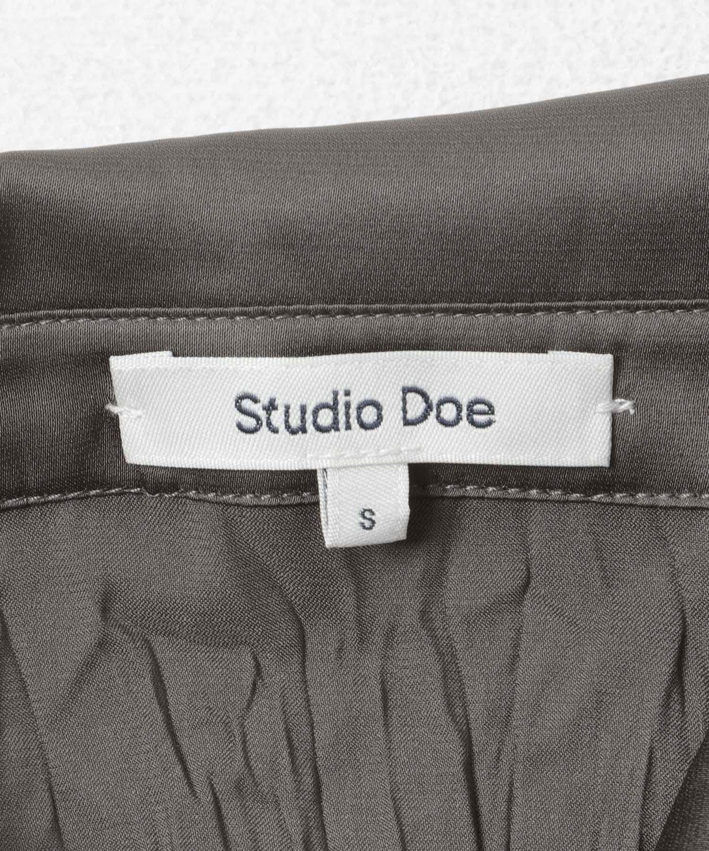 Studio Doe SATIN PLEATED SHIRTS