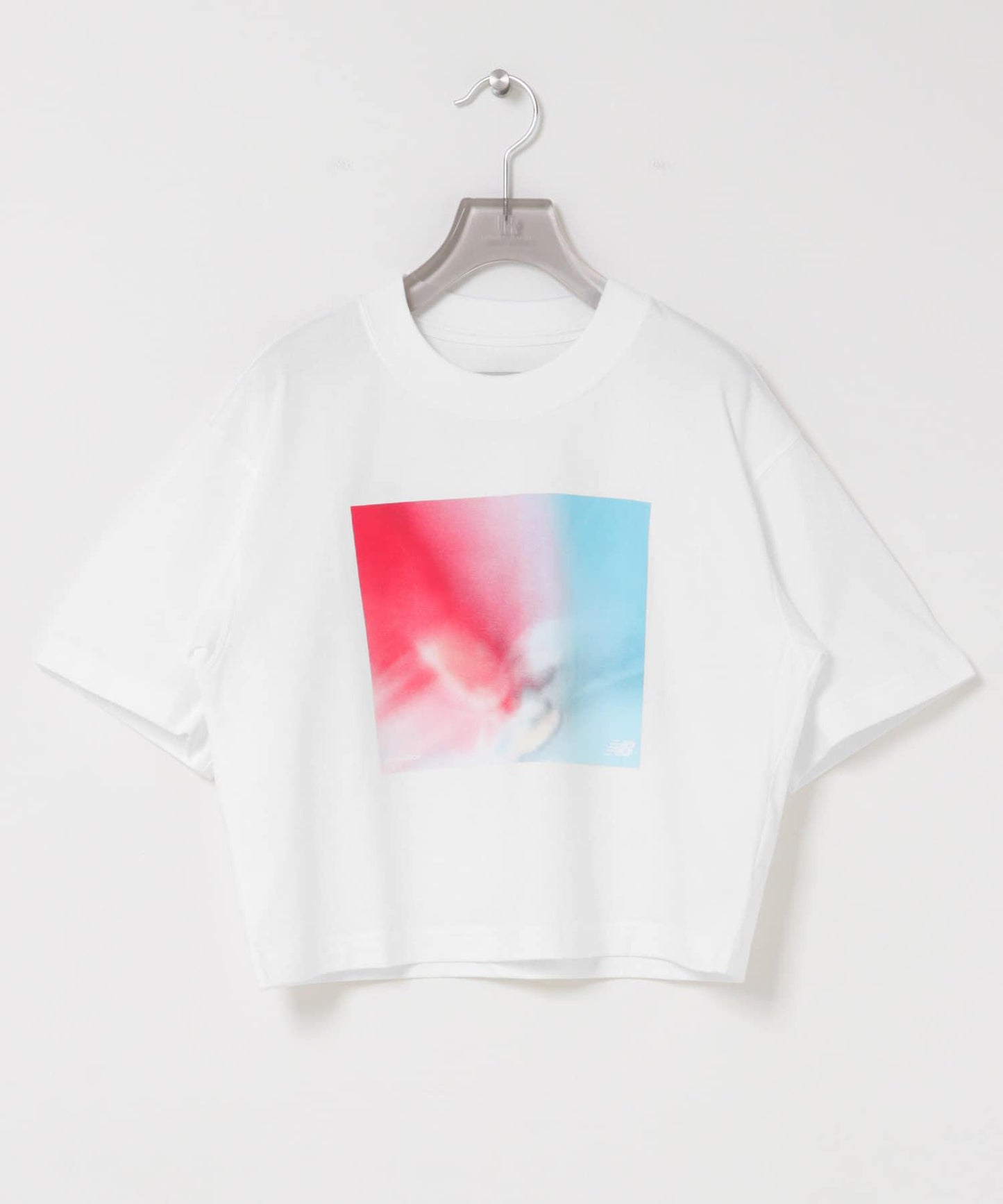 NEW BALANCE NB GREY照片印花T恤 紅色