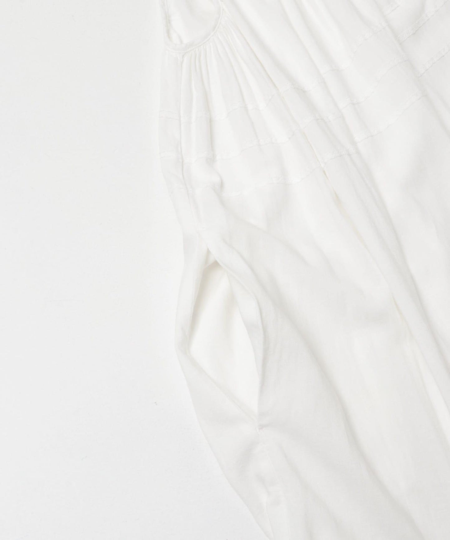 Picchi Nia MILK WHITE