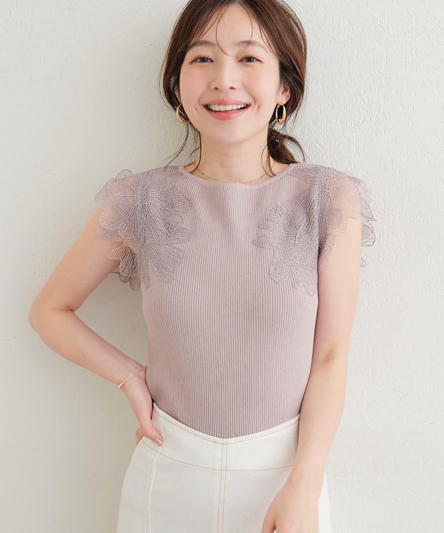 花朵蕾絲無袖針織衫