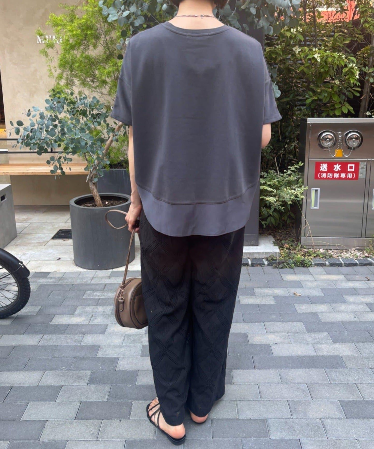 圓領拼接T恤