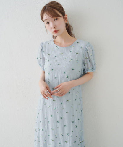 Kastane 花朵泡泡袖連衣裙