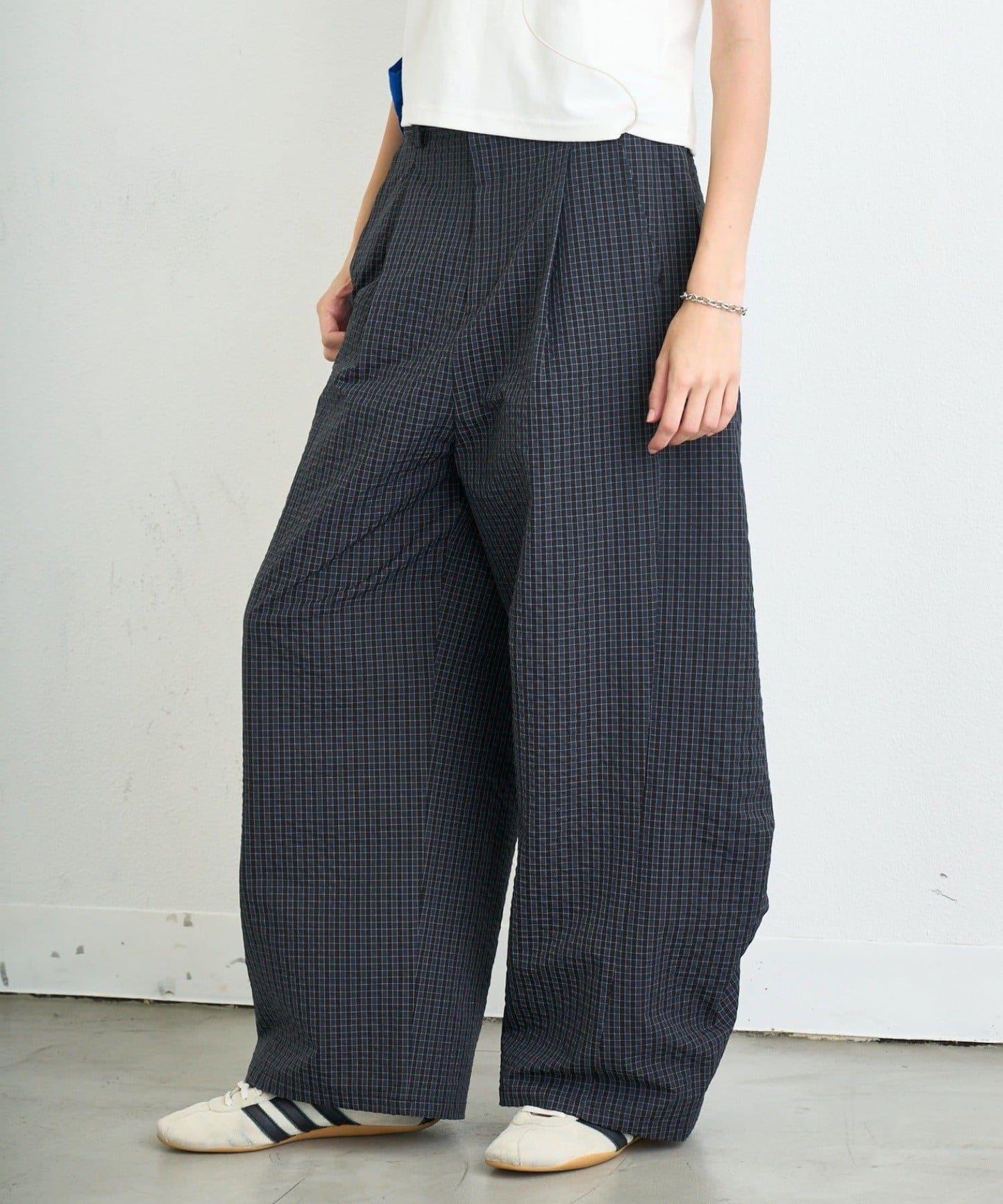 【UNISEX】格紋曲線西褲