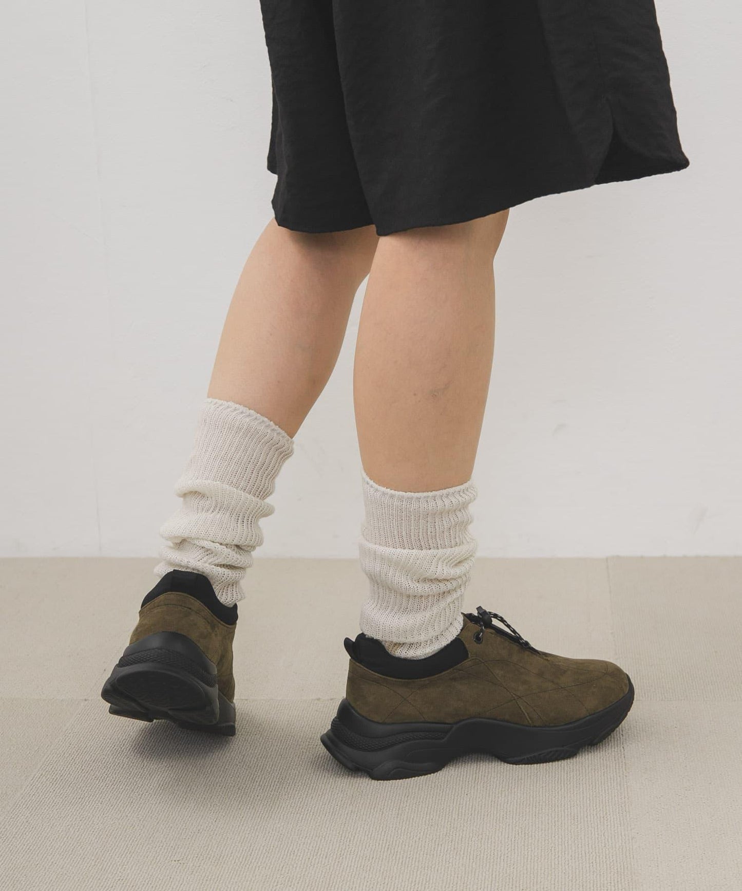 縫線設計運動鞋