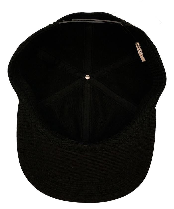 TRACKER CAP