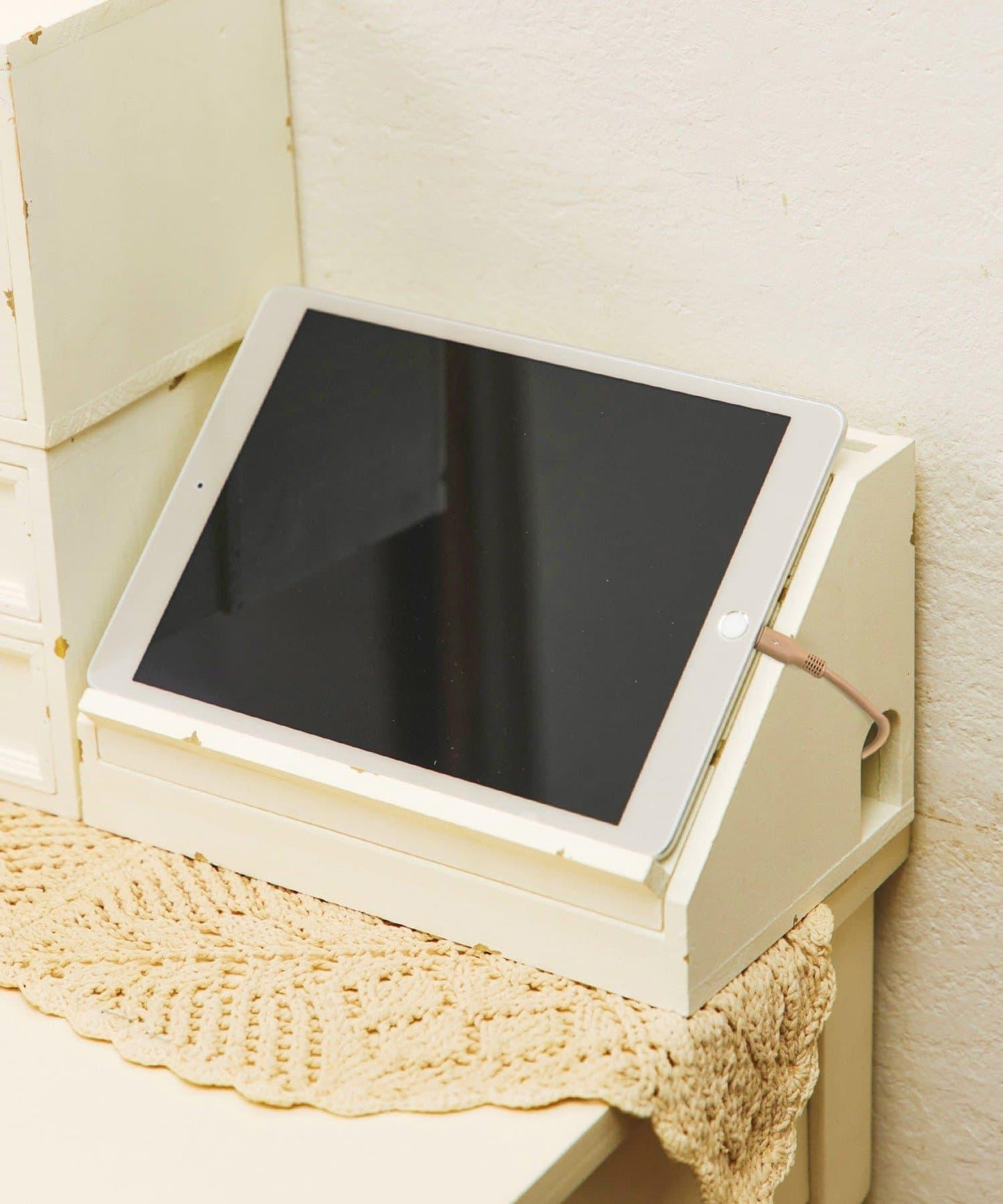 商品 choupinet 電纜收納盒