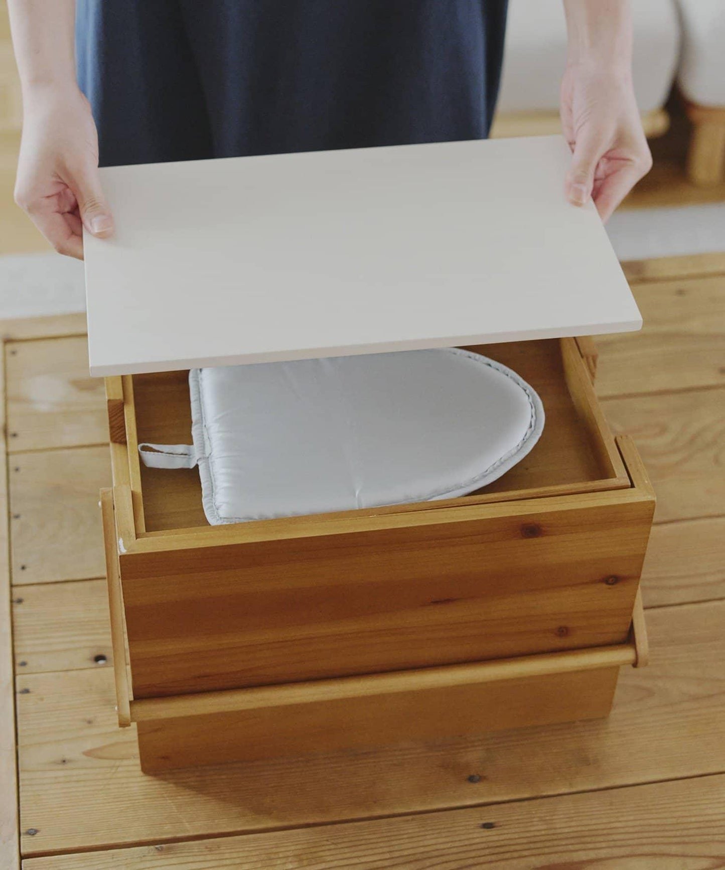 商品 熨斗收納盒