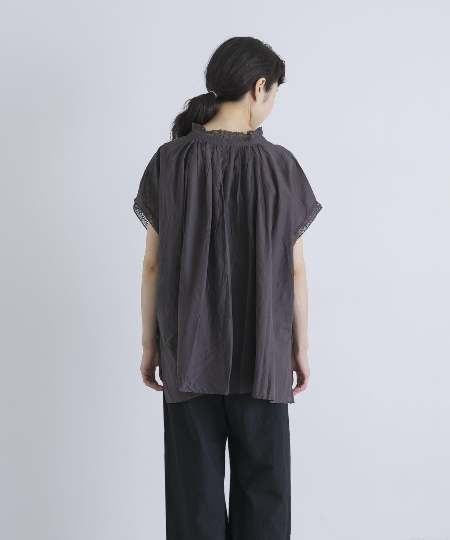 SOIL COTTON VOILE GATHERED SHIRTS