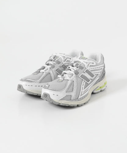 NEW BALANCE 1906R