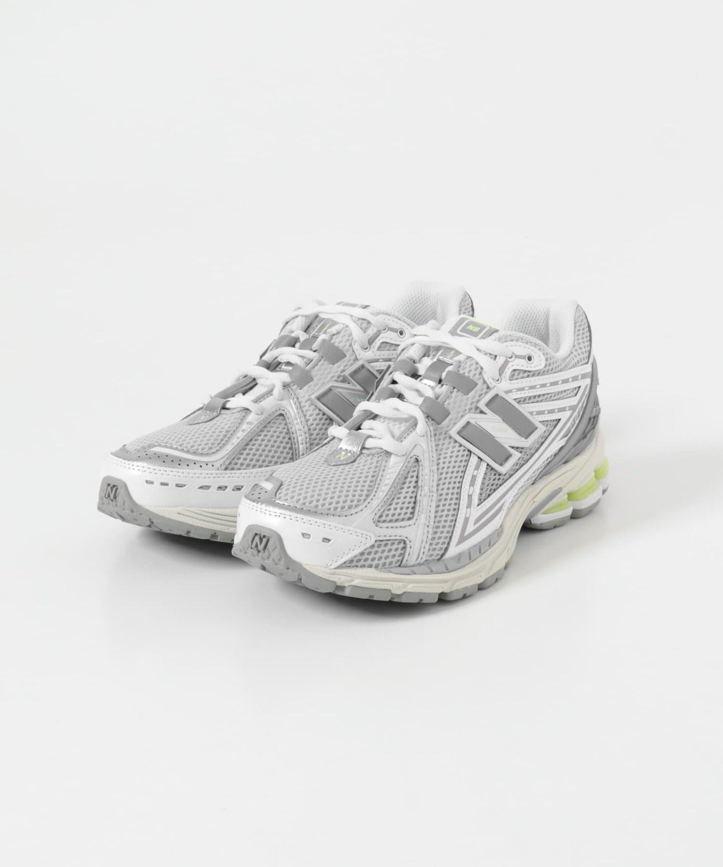 NEW BALANCE 1906R