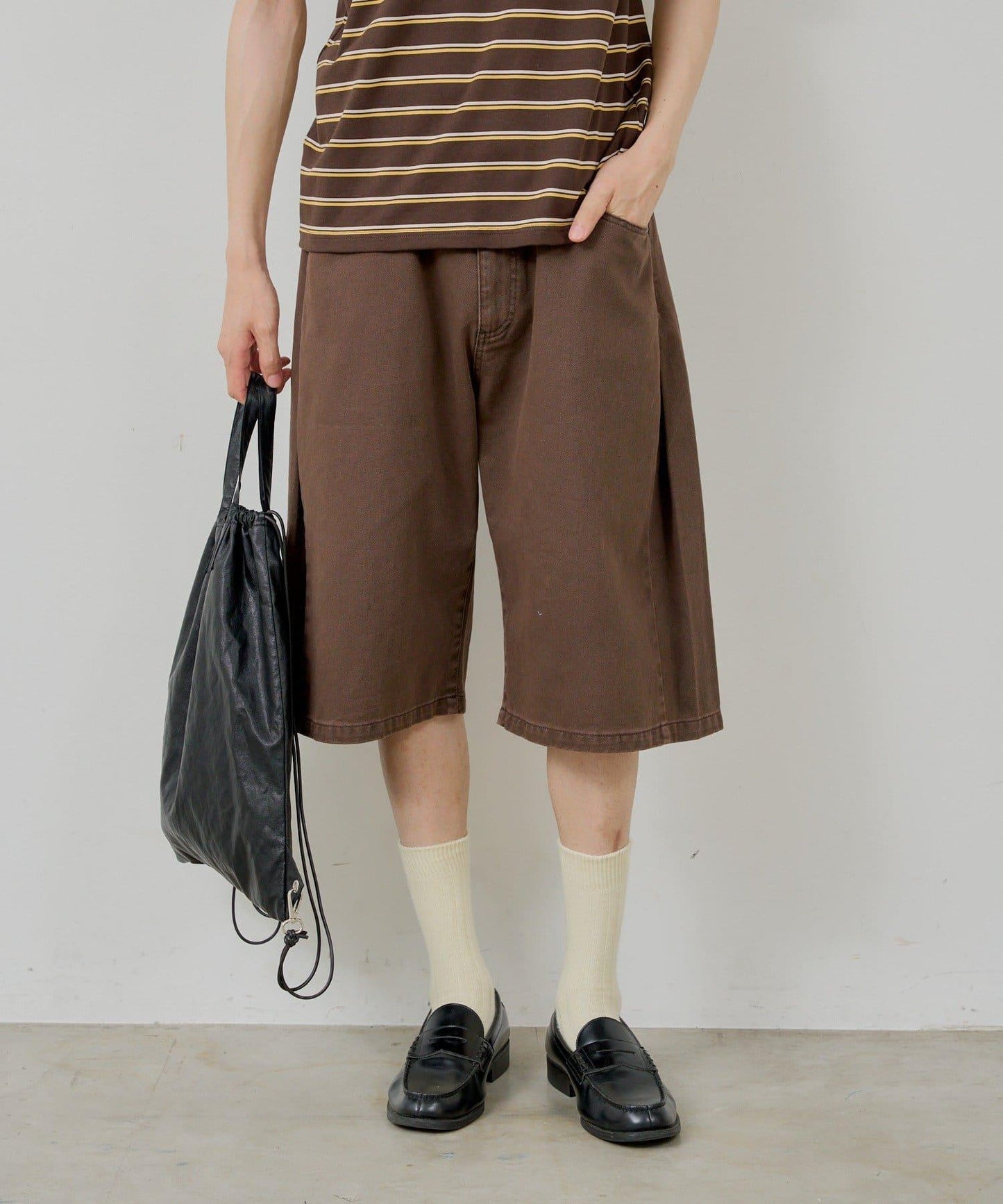WHIMSIC SIDE TUCK DENIM SHORT PANTS