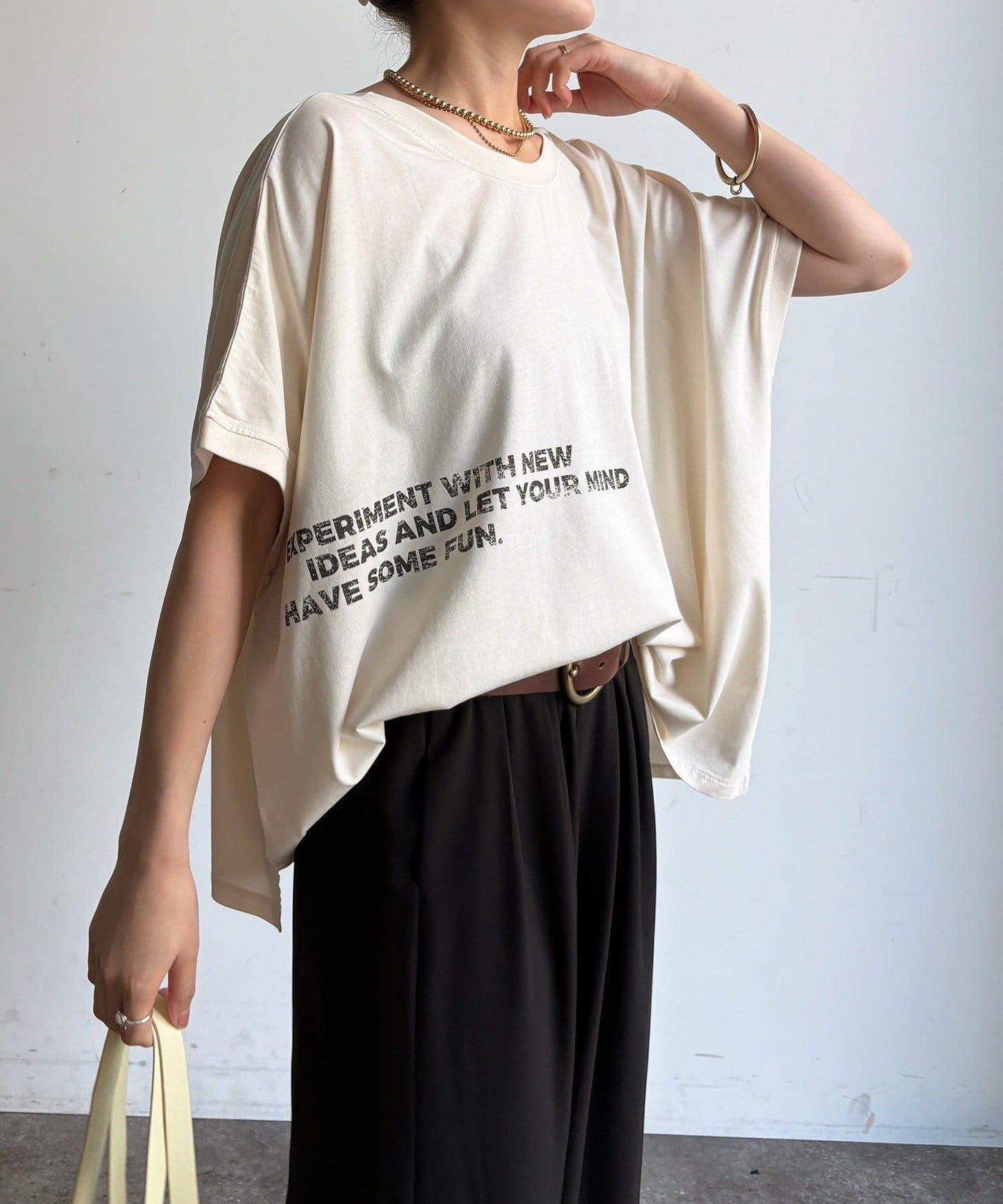 【WEB限定】2WAYポンチョロゴTEE