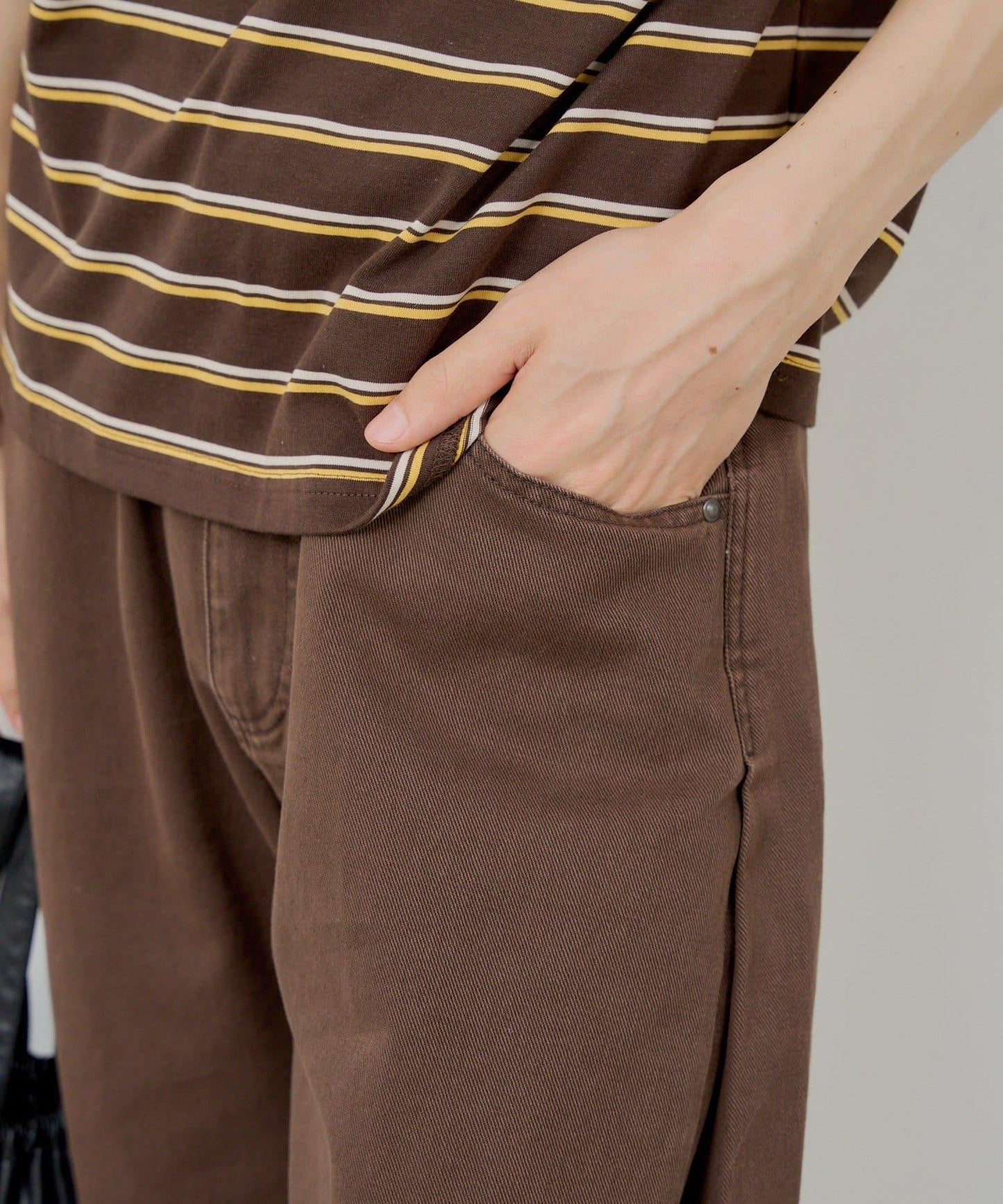 WHIMSIC SIDE TUCK DENIM SHORT PANTS