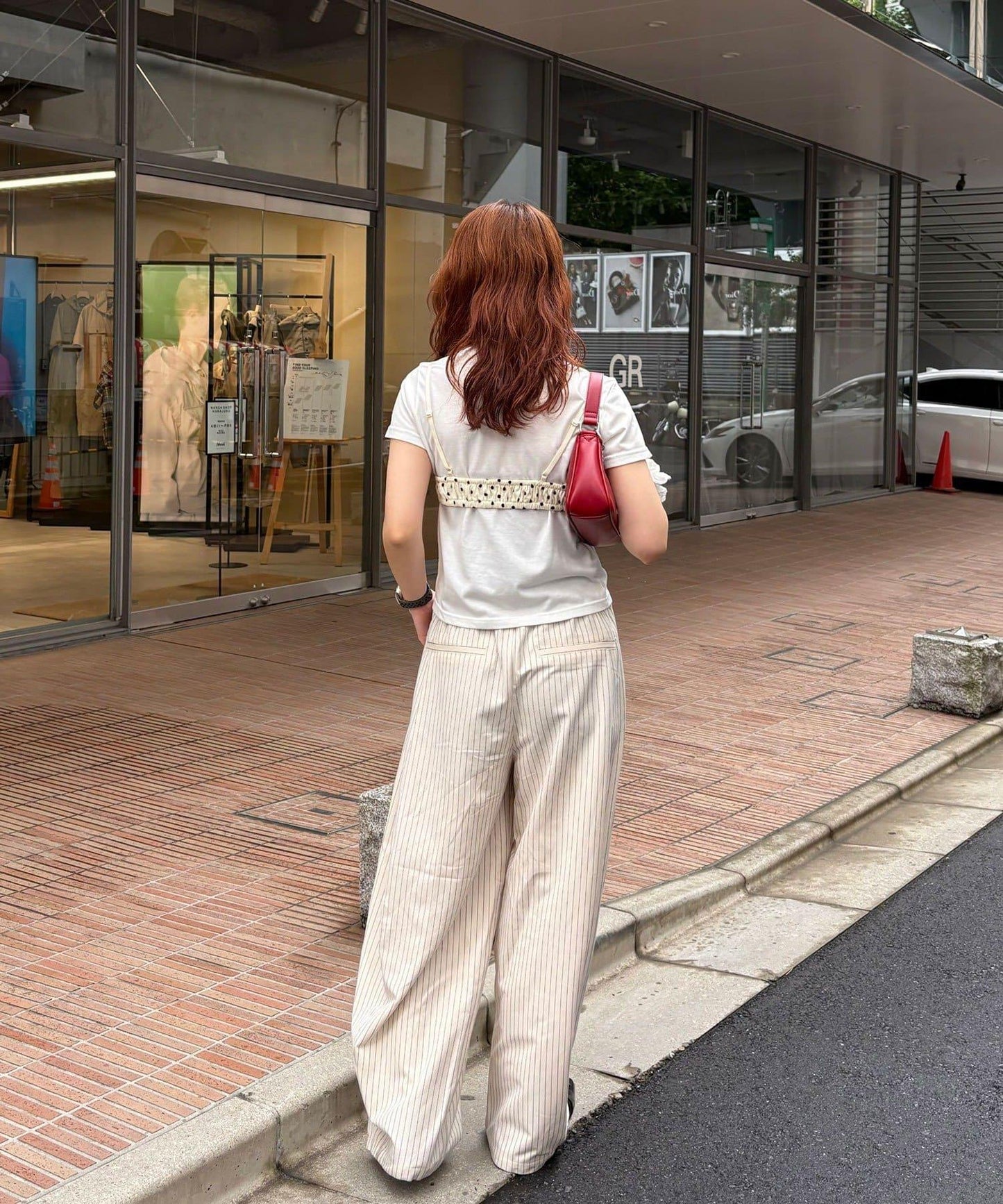 ドットフロッキーチュールブラビスチェ