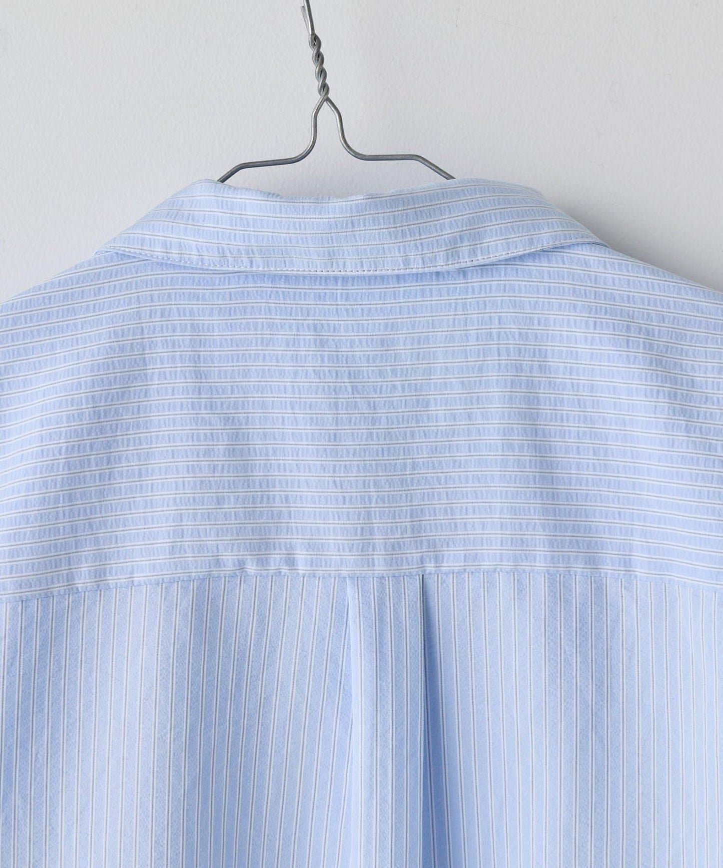 WHIMSIC SEERSUCKER STRIPE SHIRT
