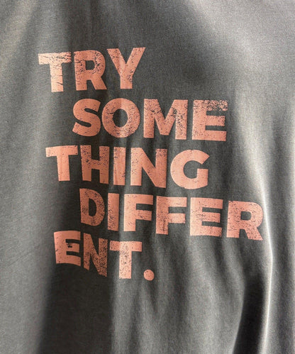 【WEB限定】2WAYポンチョロゴTEE