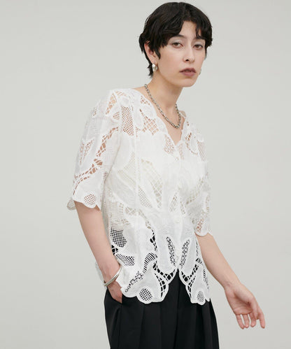 花朵刺繡拼接半袖襯衫