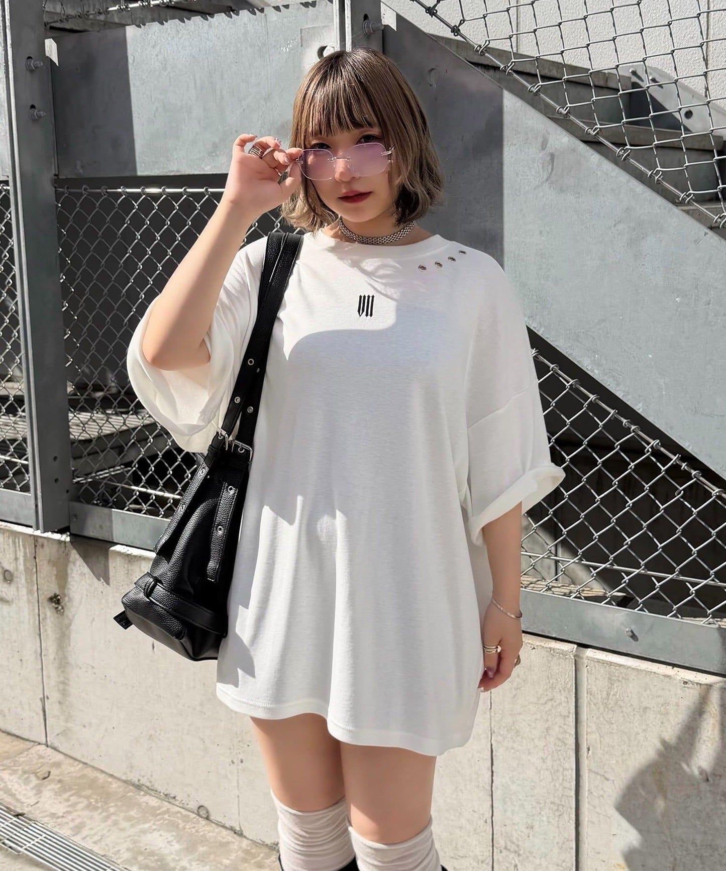 【Mavie..7】Unisex刺繡孔眼大廓形T恤
