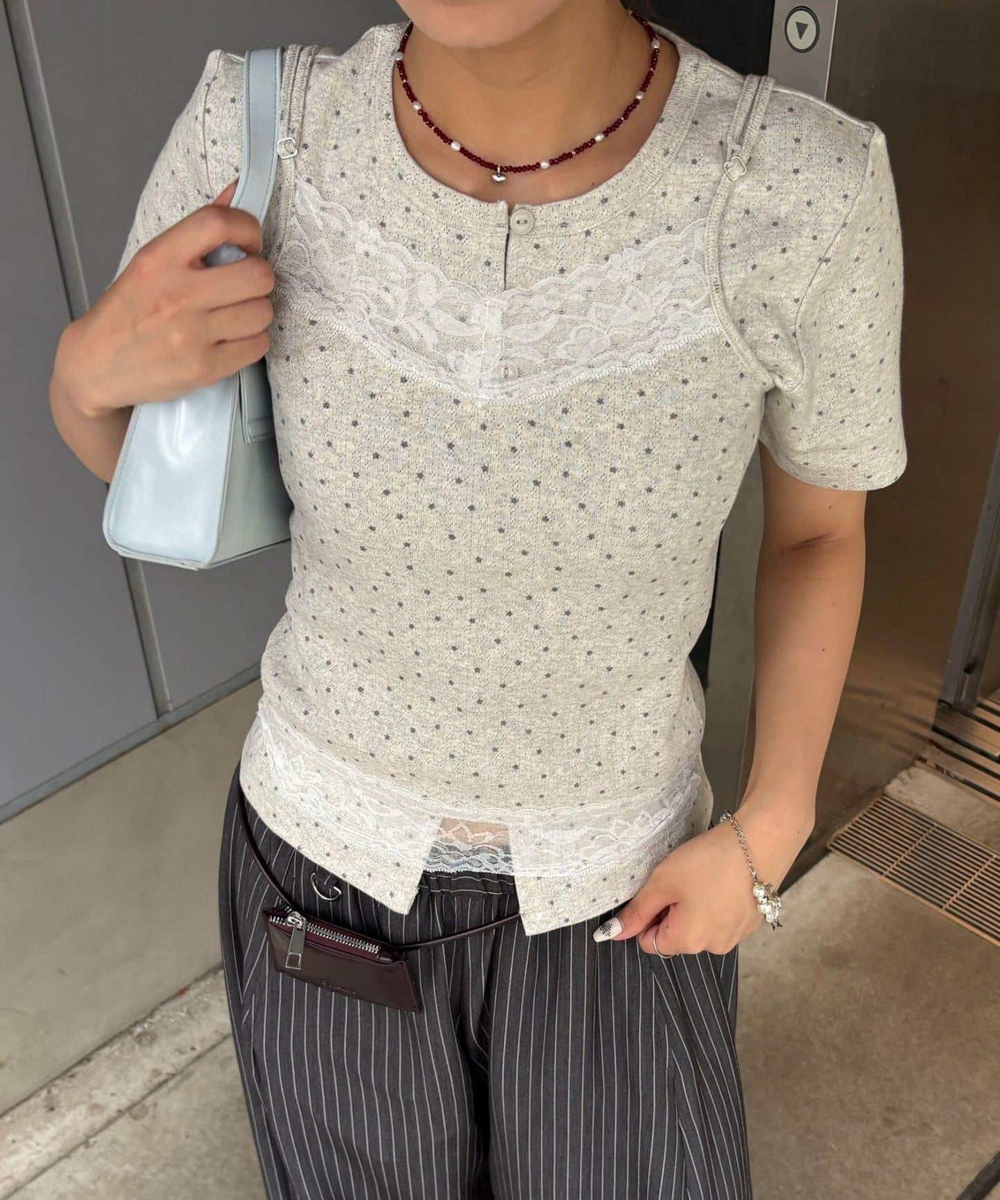 蕾絲吊帶套裝星形緊湊開衫