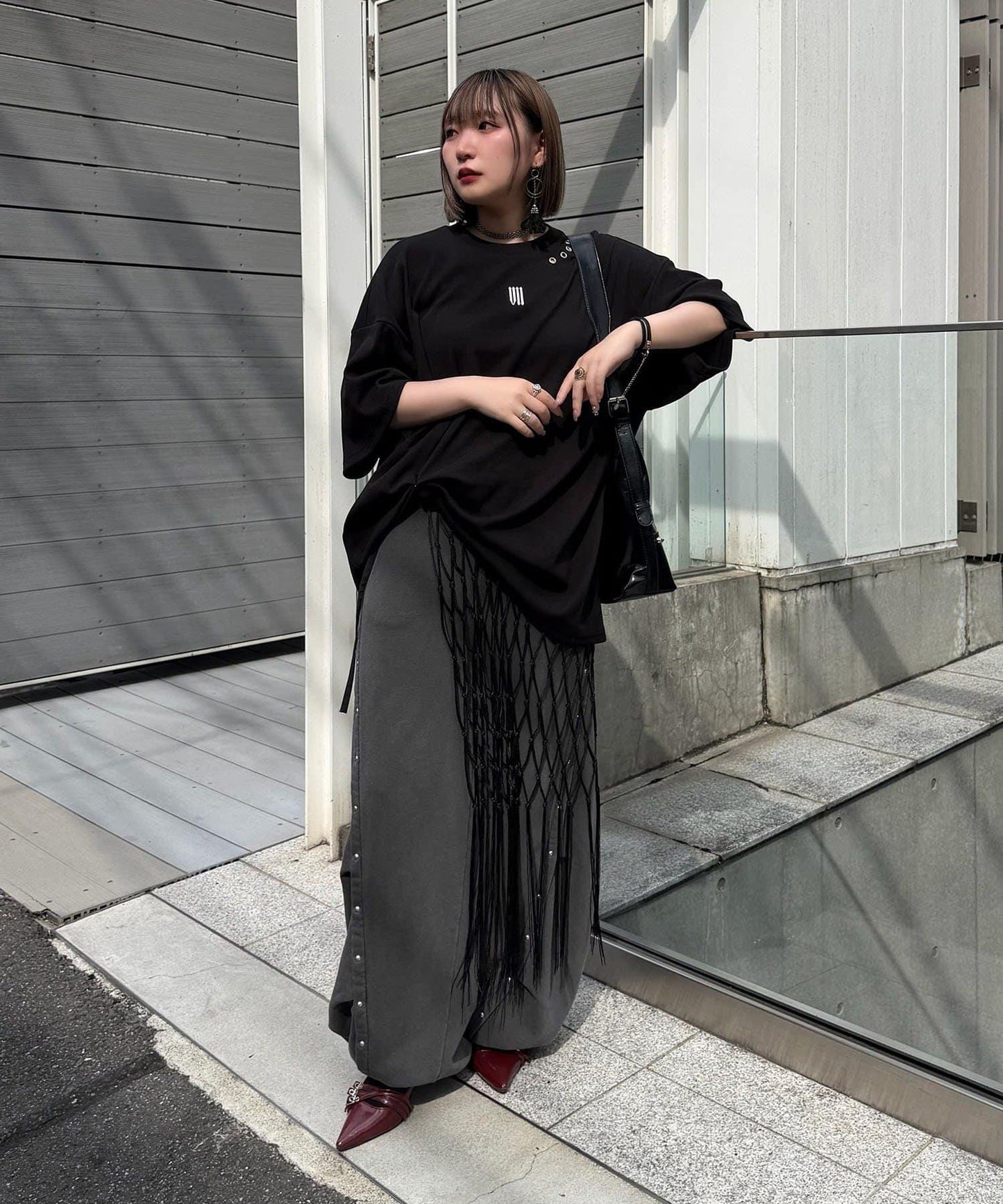 【Mavie..7】Unisex刺繡孔眼大廓形T恤