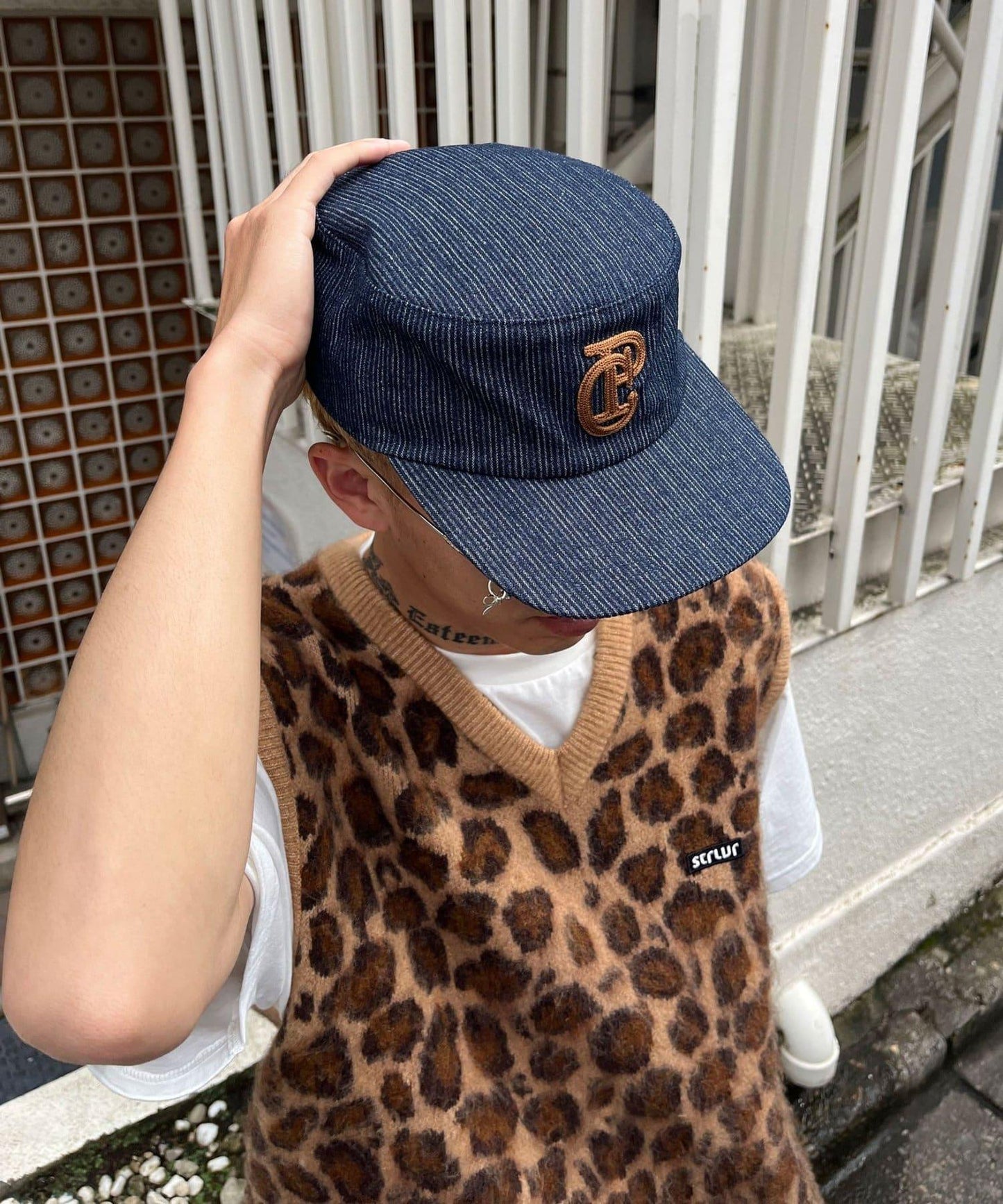 條紋工裝帽