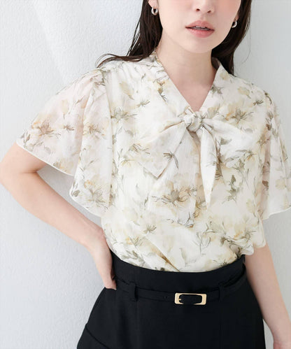 natural couture 蝴蝶結繫帶花卉襯衫