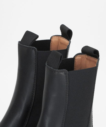 Mid Chelsea Boot Black Stitch 粗跟切爾西靴