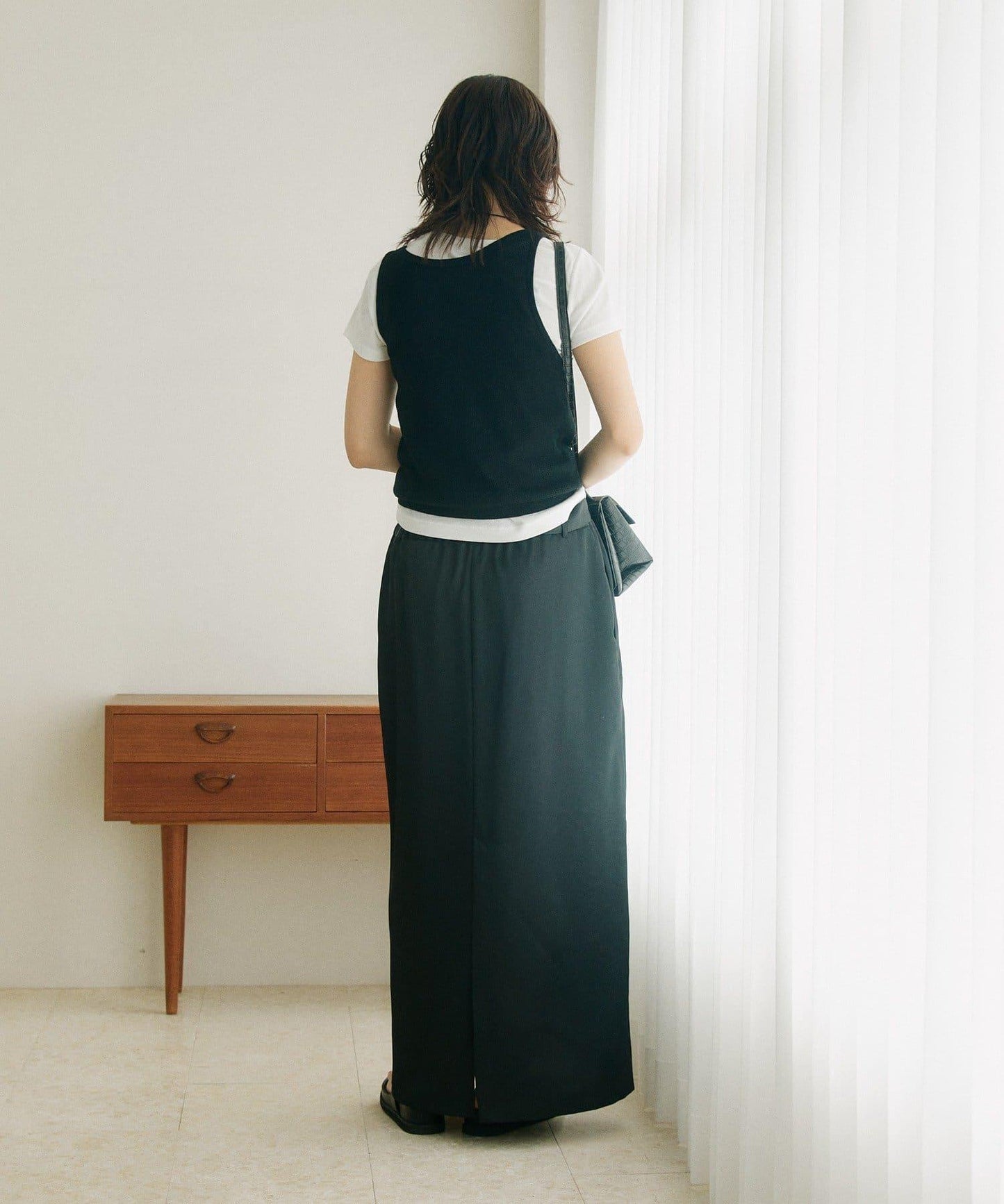 A・MONN 緞面半身裙