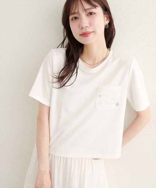 刺繡Logo吊墜短款T恤