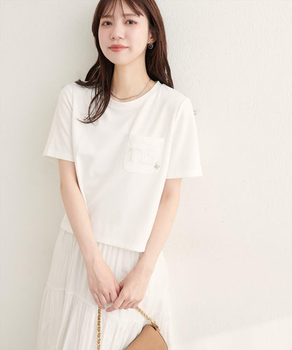 刺繡Logo吊墜短款T恤