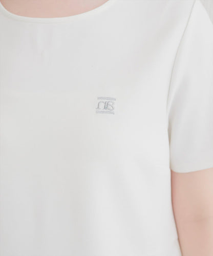 小Logo刺繡收腰T恤