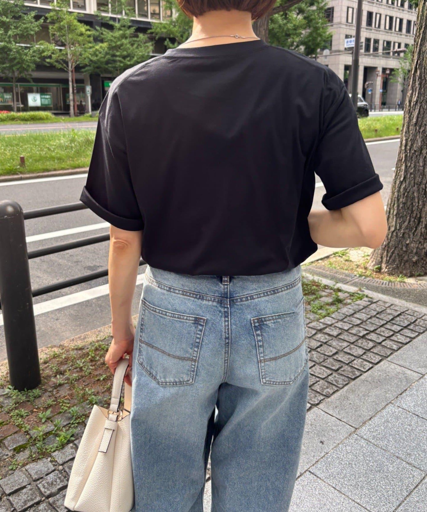 串珠刺繡T恤