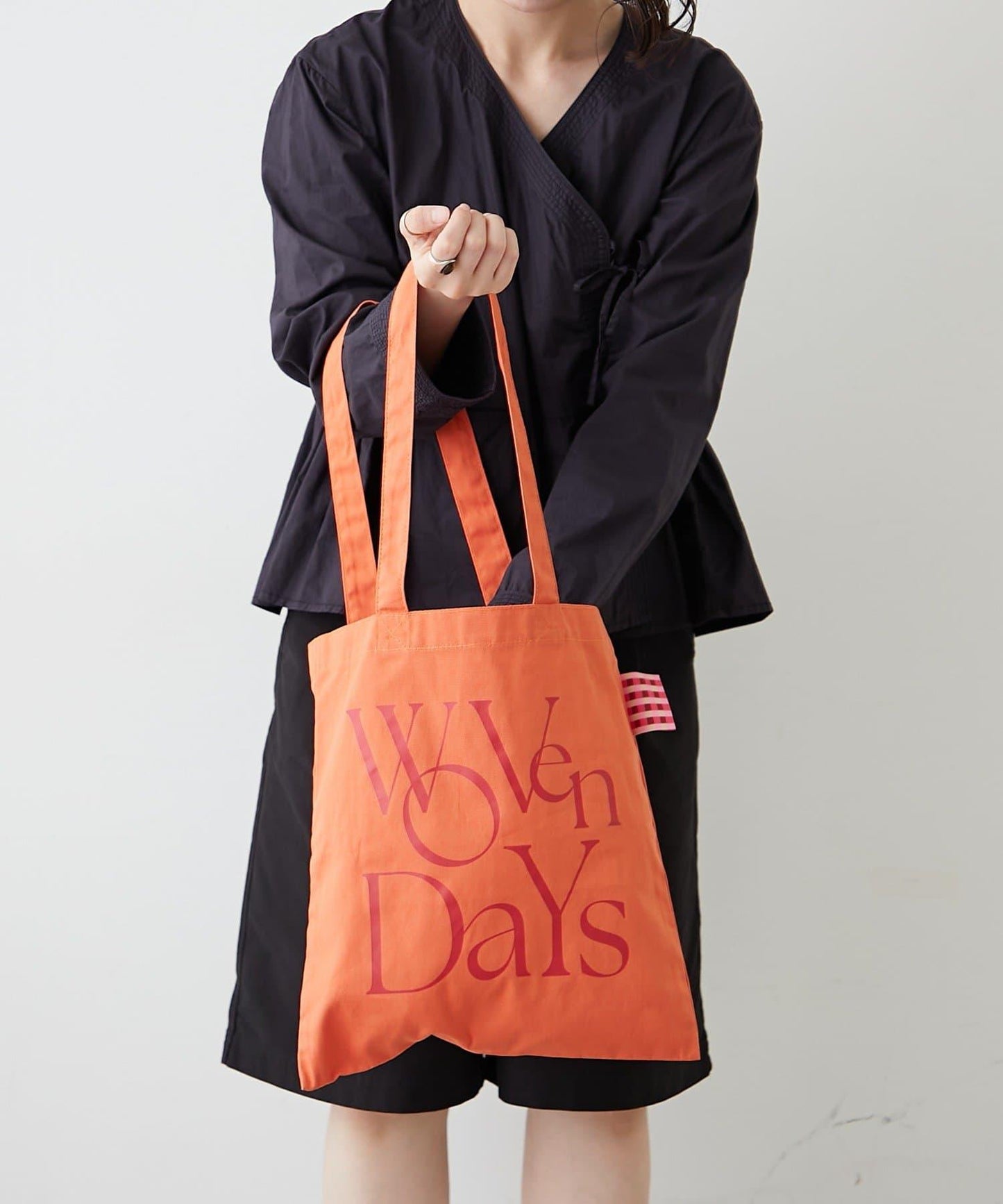 WOVEN DAYS Logo Tote Bag 徽標托特包