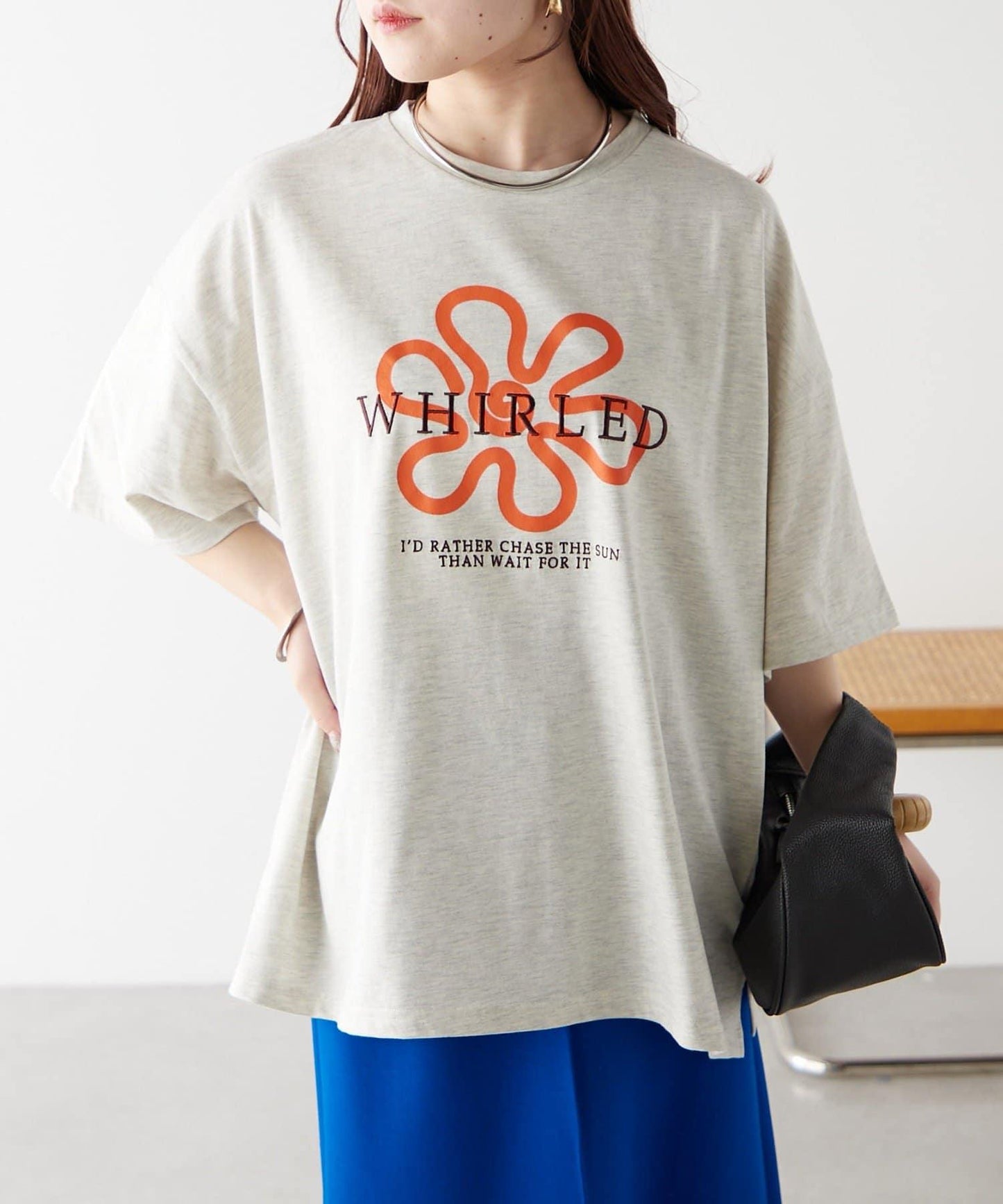 【continuer】アート花ロゴ刺繍T