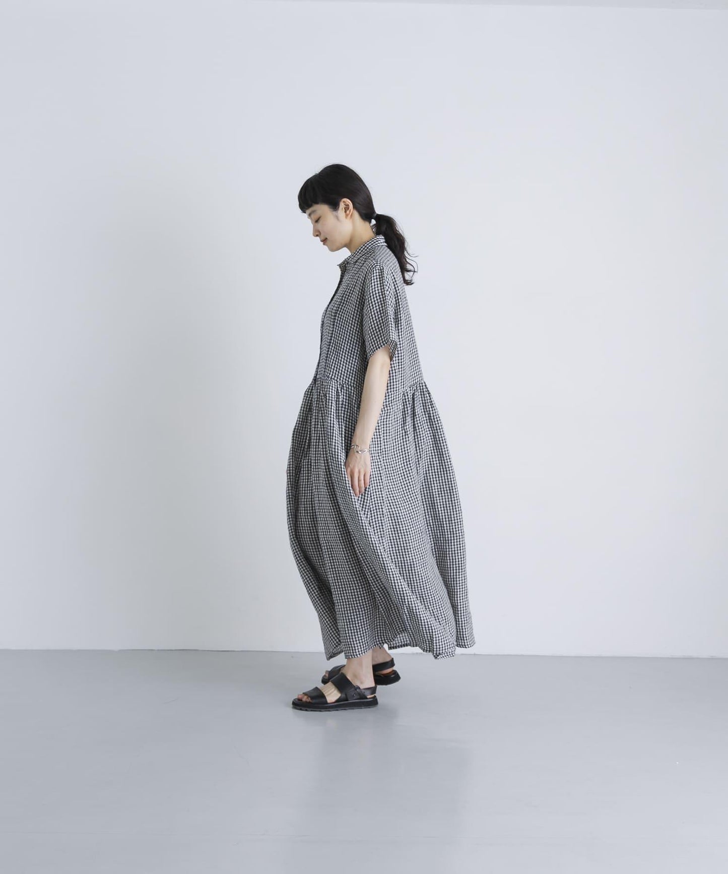 SOIL GINGHAM CHECK SHORT-SLEEVE DRESS