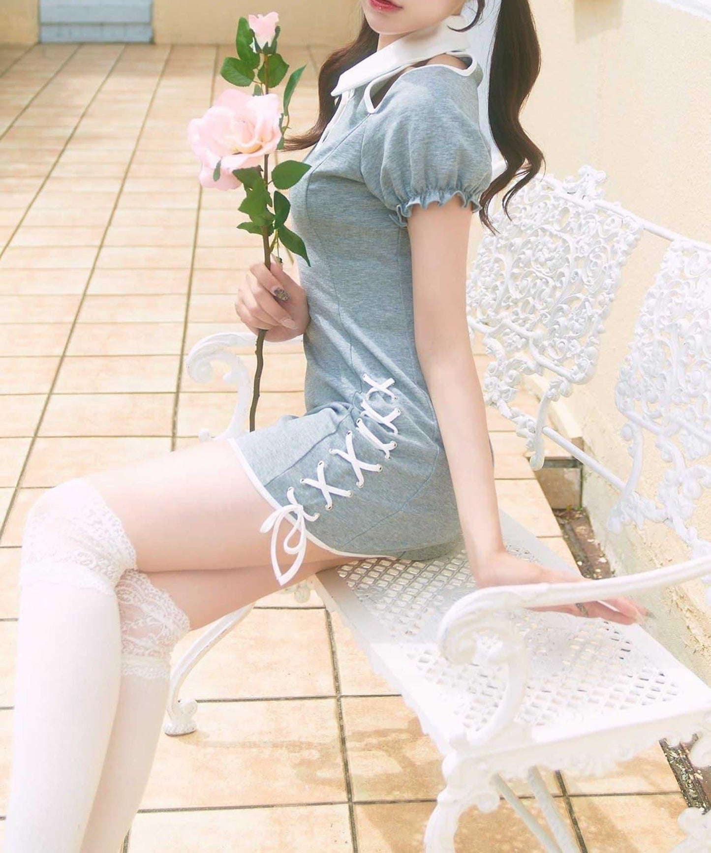 Belle Charme 蕾絲繫帶Polo領連衣裙