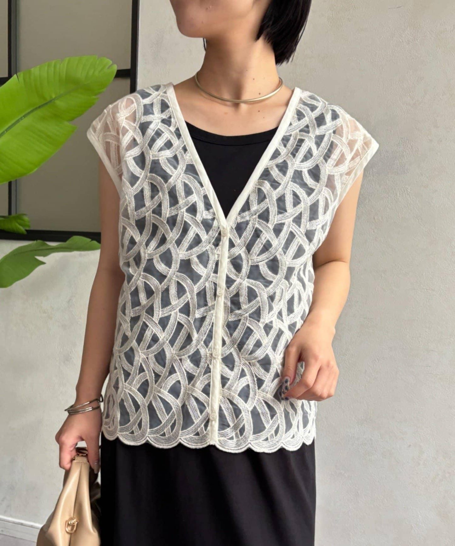 刺繡蕾絲套裝連衣裙