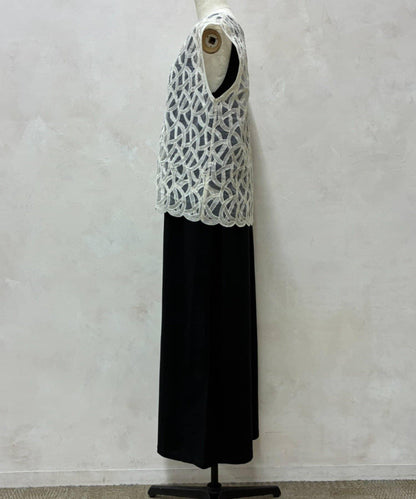 刺繡蕾絲套裝連衣裙