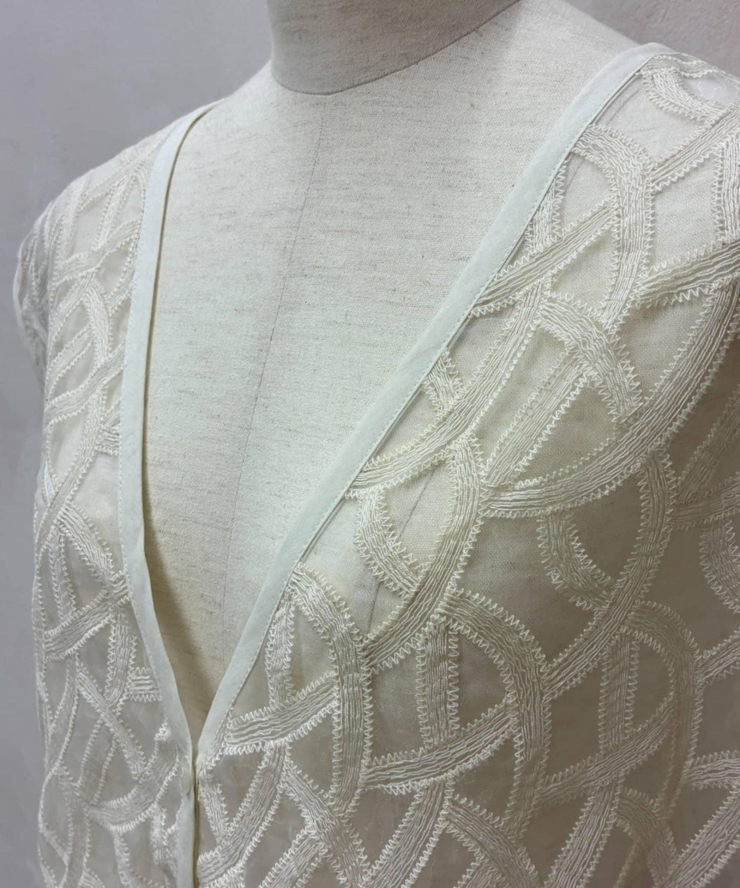 刺繡蕾絲套裝連衣裙