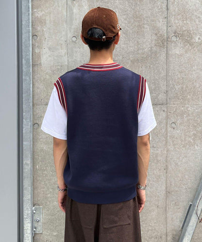 學院風條紋馬甲