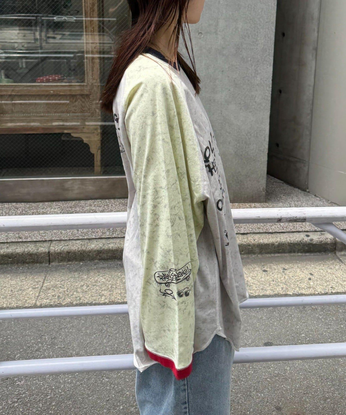 SOUNDS GOOOD 扎染插肩印花T恤