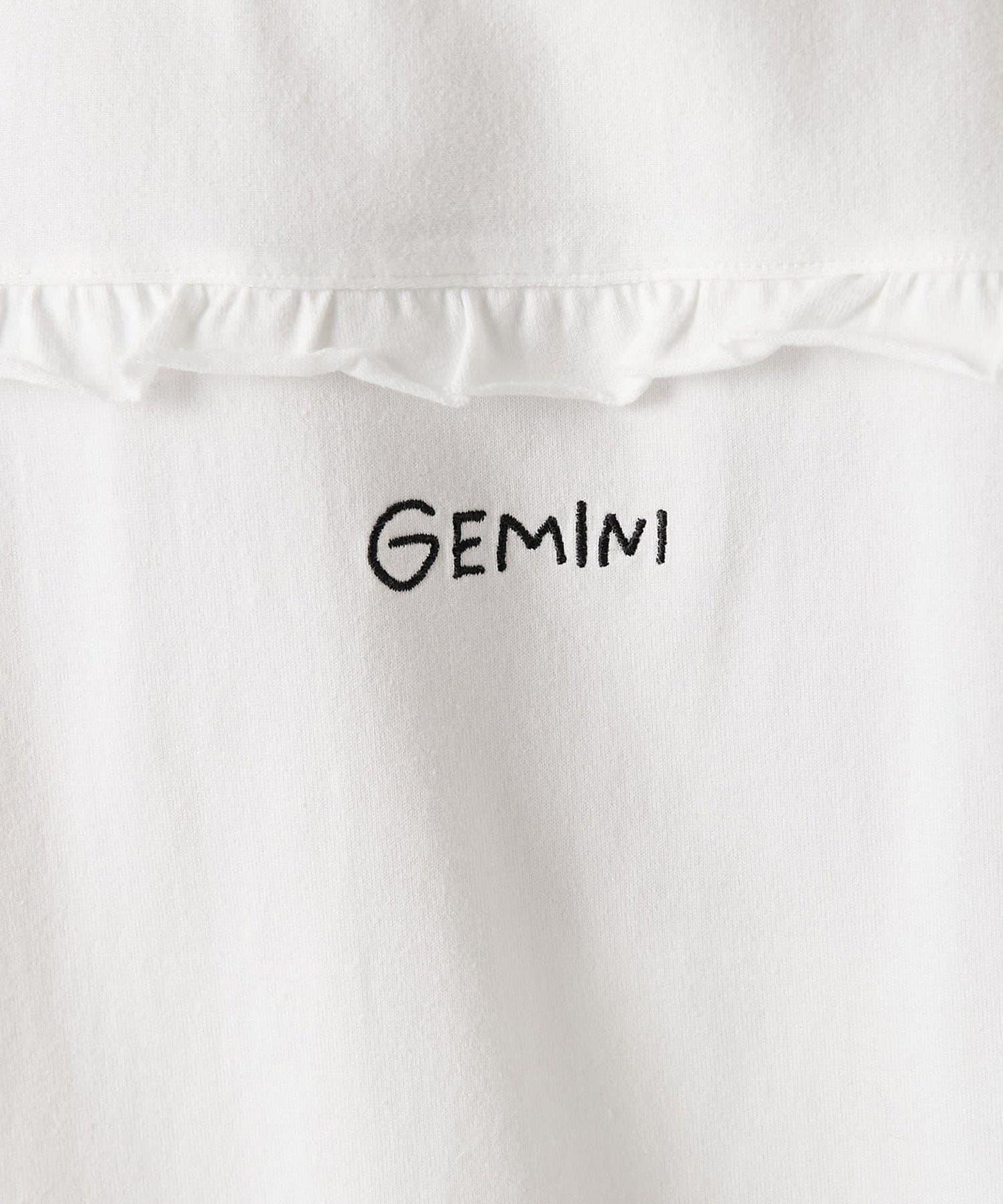 【GEMINI】 後背荷葉邊剪裁上衣